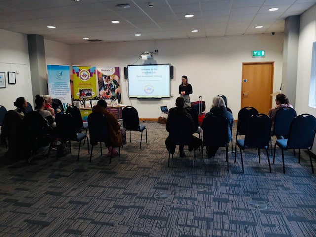 HKT and Lisburn library parent training Feb23